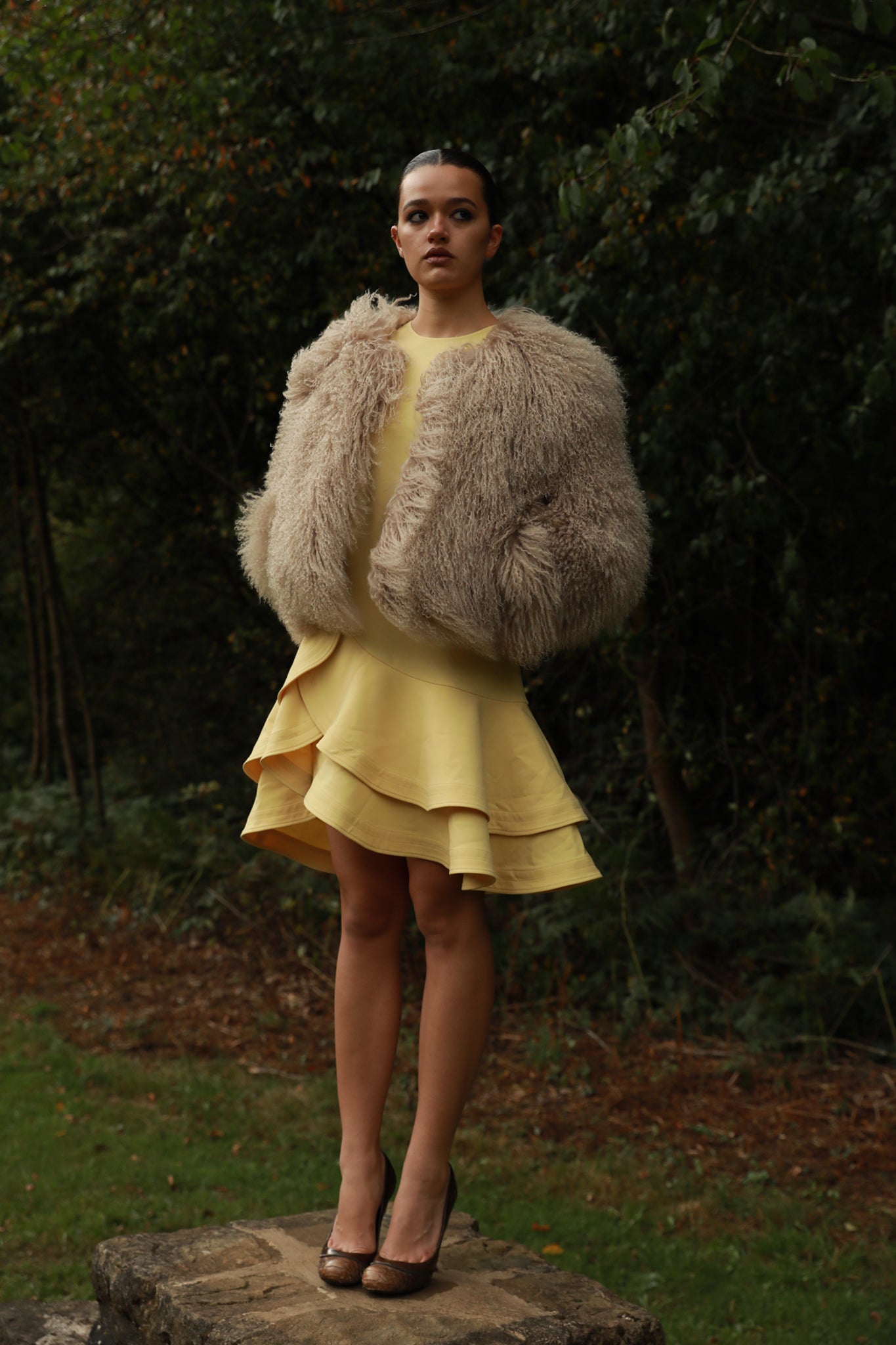 Julianne in Beige